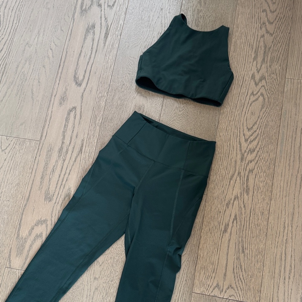 Girlfriend Collective 2-Piece Forest Green Workout Set